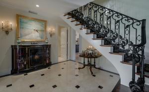 Alderton Foyer 2